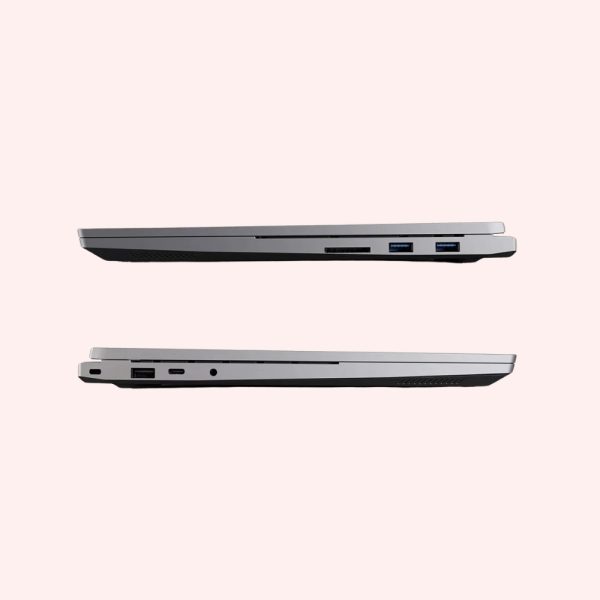 Laptop Inconel 15,3"