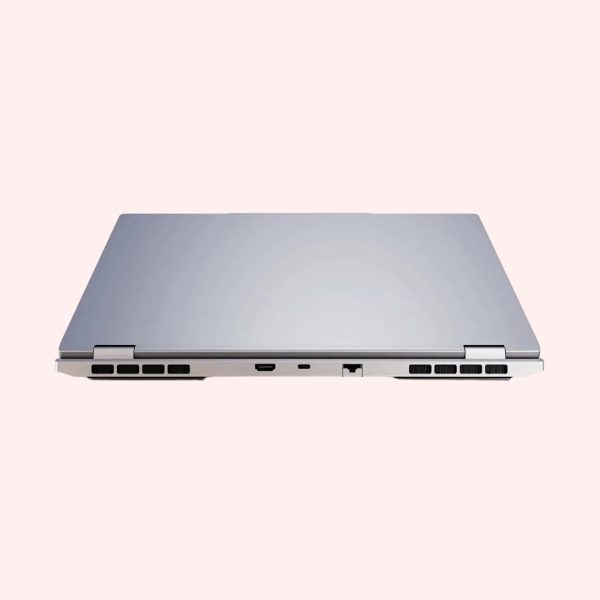 Laptop Inconel 15,3"